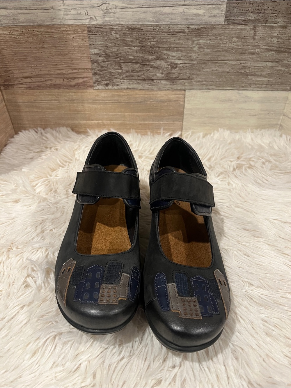 Naot Mary Jane shoes, size 37.